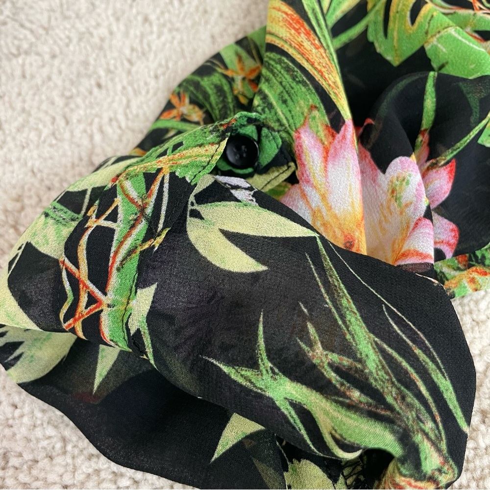 I Jeans by Buffalo Tropical Floral Tunic Blouse - Picture 13 of 17